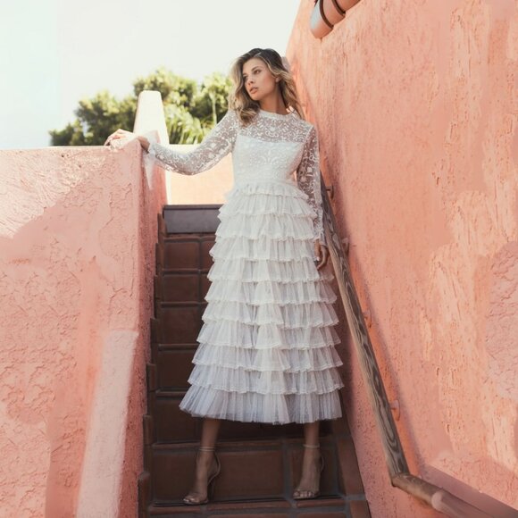 Mac Duggal 8003 Size 8 Embroidered Long Sleeve Ruffled Tiered Pearl White Dress - Picture 1 of 11